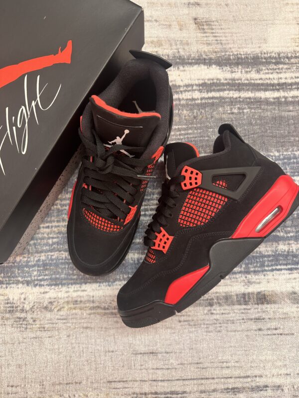 Jordan 4 Retro Red Thunder - Imagen 3